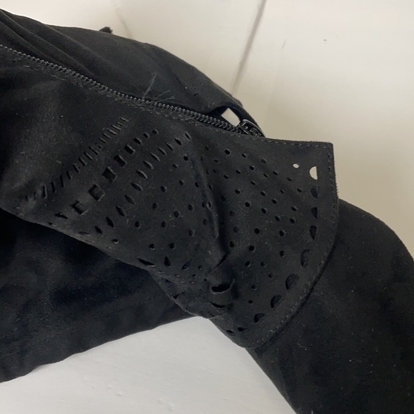 Venus Trouser Boots Size 6 Black Velvet Style with Eyelet Design - Picture 11 of 13